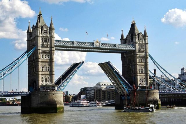UK Budget 2026: 2-Year Graduate Visa (PSW) for High-Compliance Universities